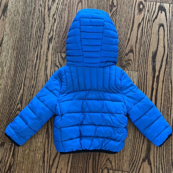 Infant boy lightweight puffer jacket-  12 months - Picture 3 of 3